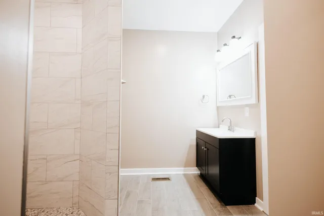 $259,900 | 514 Lewis Avenue, Evansville, IN 47714