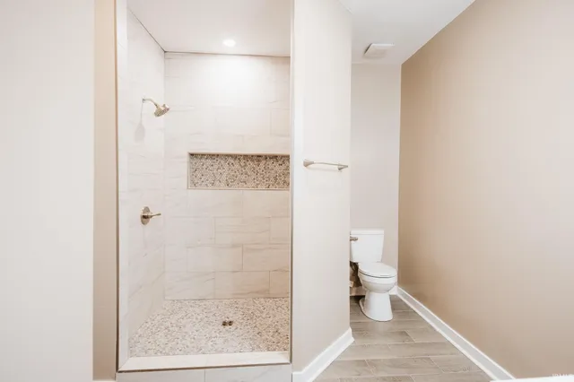 $259,900 | 514 Lewis Avenue, Evansville, IN 47714