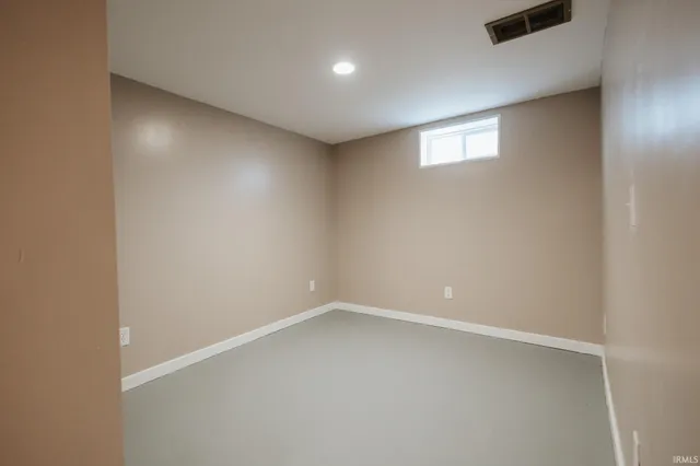 $259,900 | 514 Lewis Avenue, Evansville, IN 47714