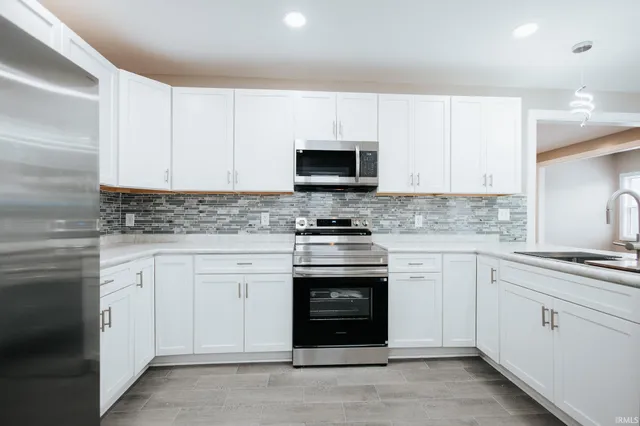 $259,900 | 514 Lewis Avenue, Evansville, IN 47714