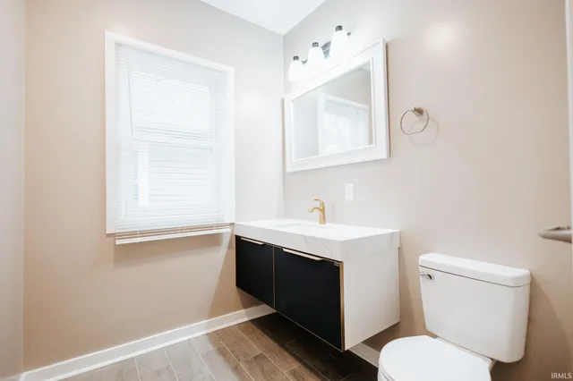 $259,900 | 514 Lewis Avenue, Evansville, IN 47714