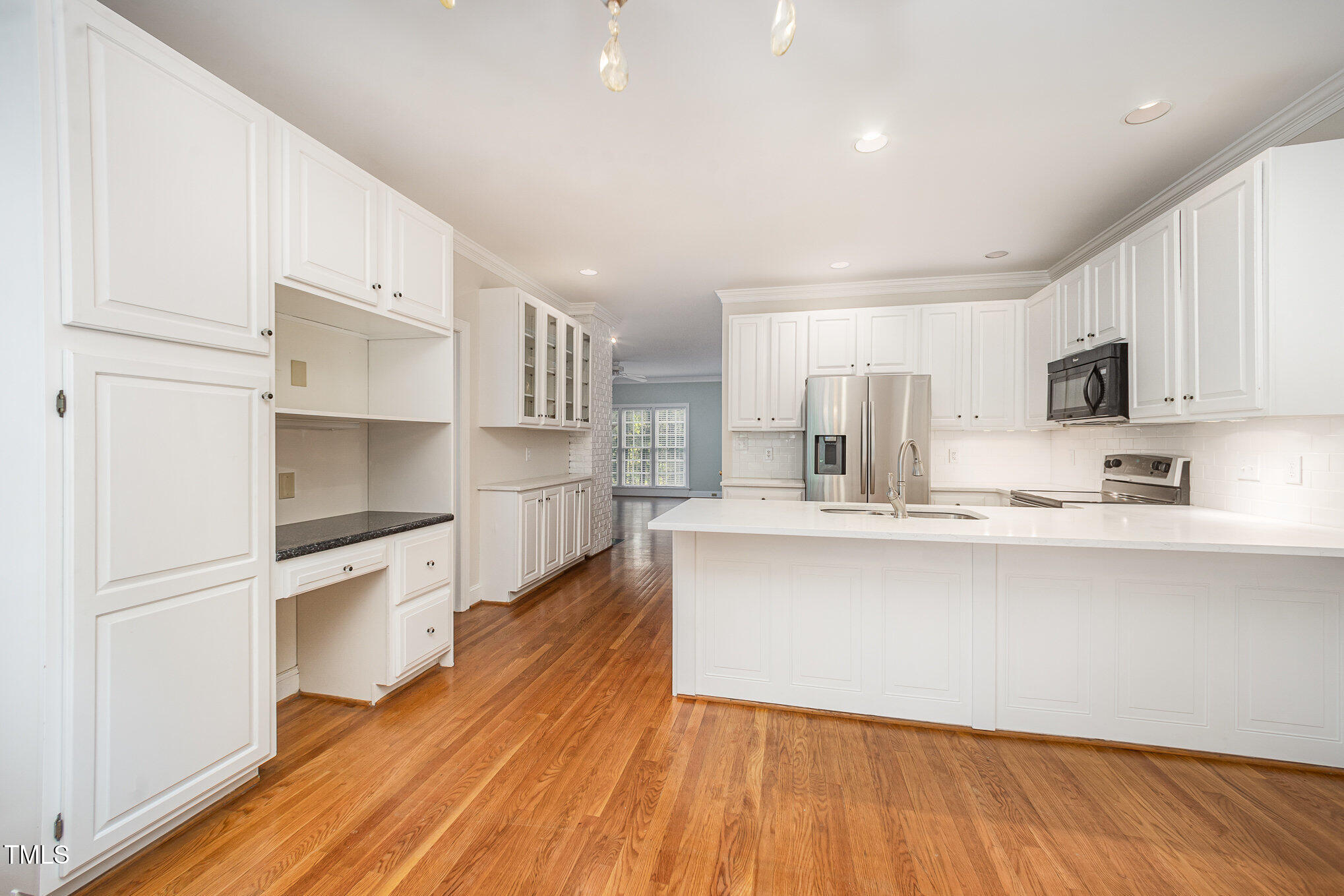 7605 Sandy Lake Court Raleigh, NC 27613 - Photo 16 of 51 014_file_563