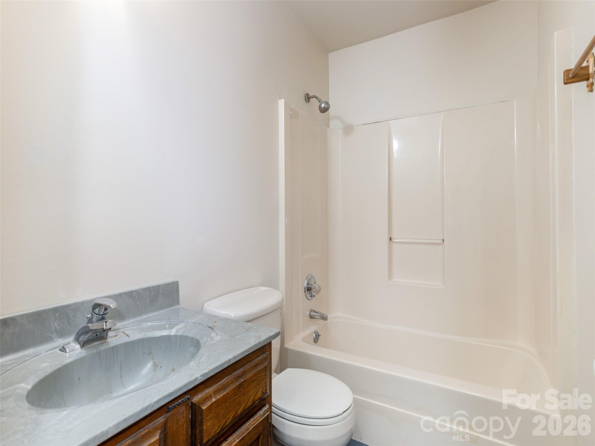 752 Burnside Trail, Unit 32 Hendersonville, NC 28792 - Photo 14 of 23