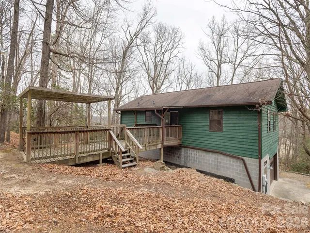 $350,000 | 752 Burnside Trail, Unit 32, Hendersonville, NC 28792
