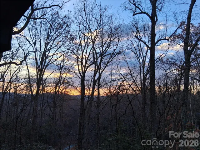 $350,000 | 752 Burnside Trail, Unit 32, Hendersonville, NC 28792