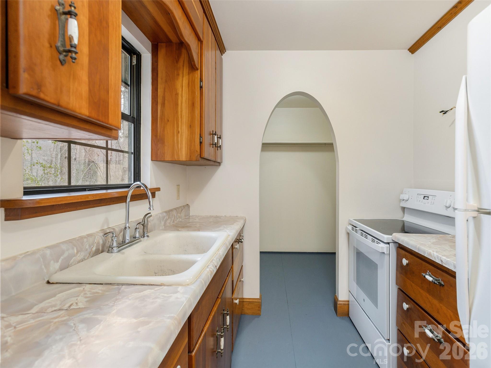 752 Burnside Trail, Unit 32 Hendersonville, NC 28792 - Photo 7 of 23