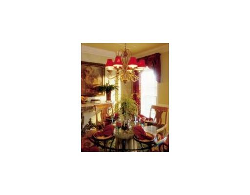129 Julia Road Sarver, PA 16055 - Photo 5 of 13 Dining Room.