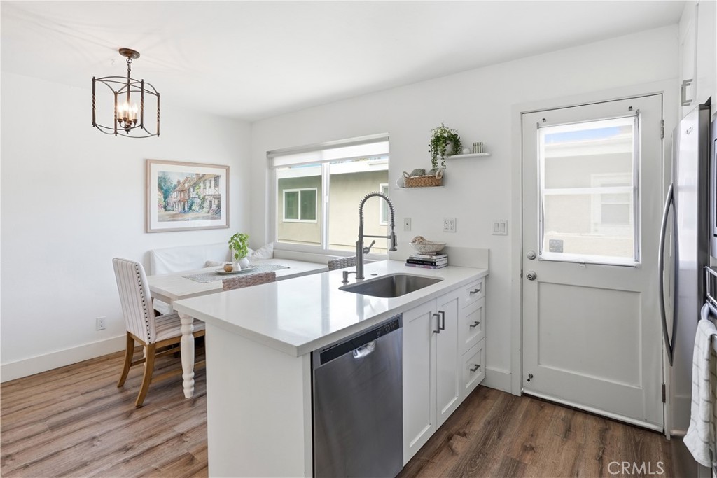 1228 Rutland Road, Unit 6 Newport Beach, CA 92660 - Photo 10 of 21
