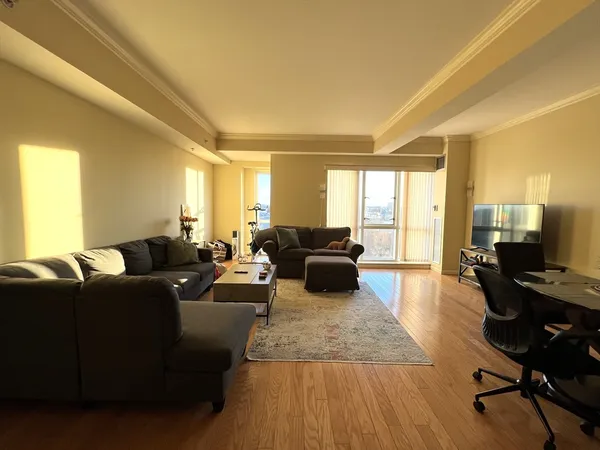 $900,000 | 1 Nassau Street, Unit 1607, Boston, MA 02111