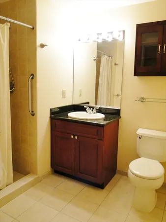 $900,000 | 1 Nassau Street, Unit 1607, Boston, MA 02111