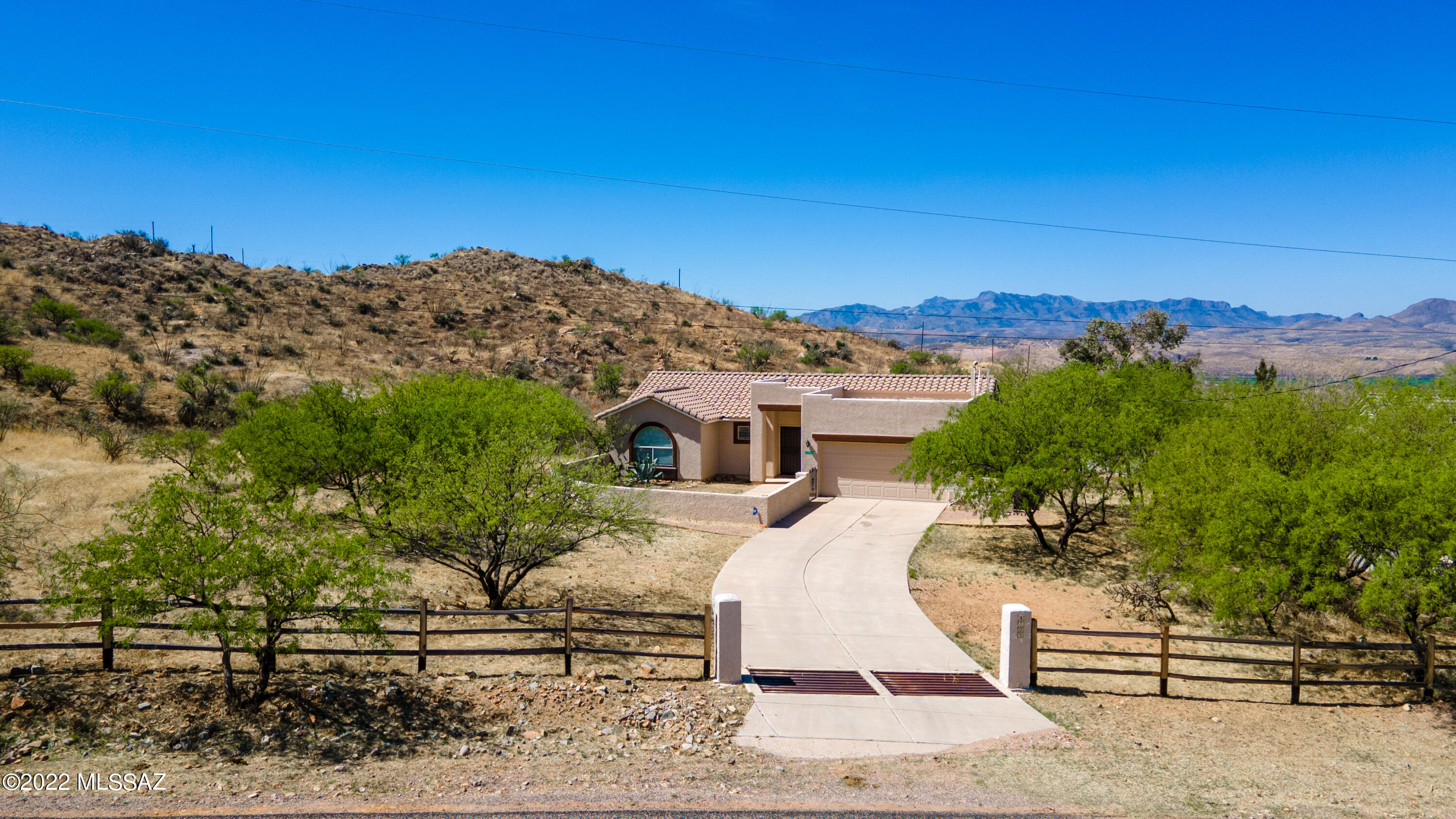 1708 Via Longosta Rio Rico, AZ 85648 - Photo 2 of 42