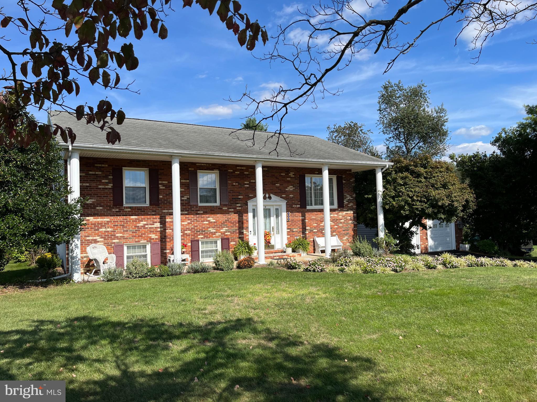 342 Landis Road Hagerstown, MD 21740 - Photo 3 of 81