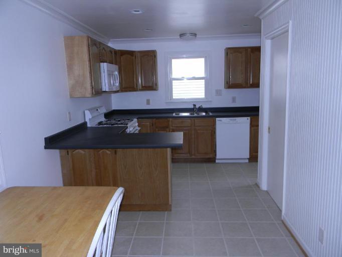 6421 Taylor Road Riverdale, MD 20737 - Photo 3 of 12 Kitchen