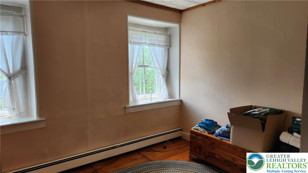 4912 Shankweiler Road Orefield, PA 18069 - Photo 19 of 74