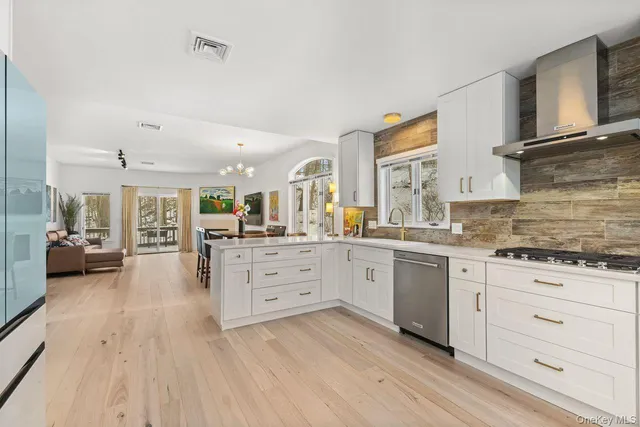 $930,000 | 811 Heritage Hills, Somers, NY 10589