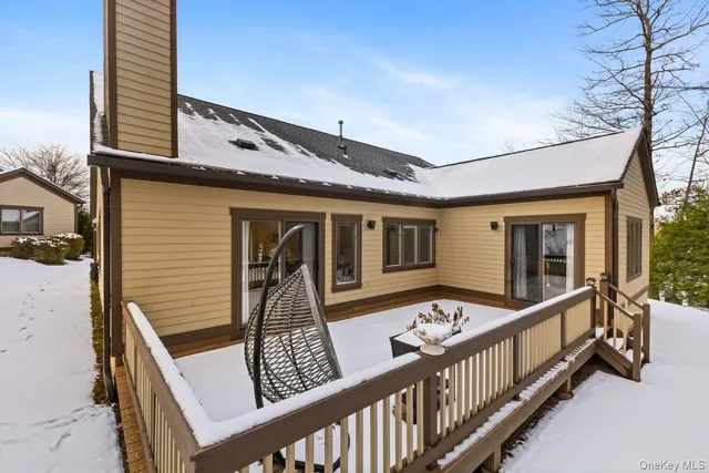 $930,000 | 811 Heritage Hills, Somers, NY 10589