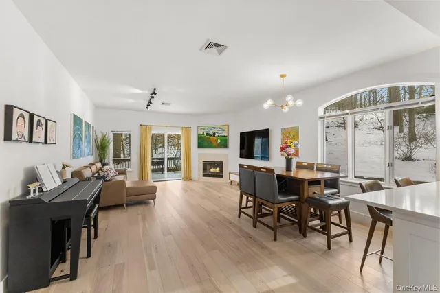 $930,000 | 811 Heritage Hills, Somers, NY 10589