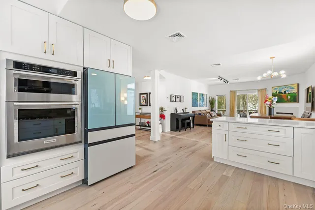 $930,000 | 811 Heritage Hills, Somers, NY 10589