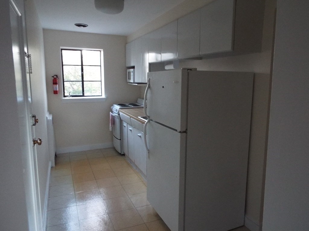 110 Evans Road, Unit 5 Boston, MA 02135 - Photo 7 of 21