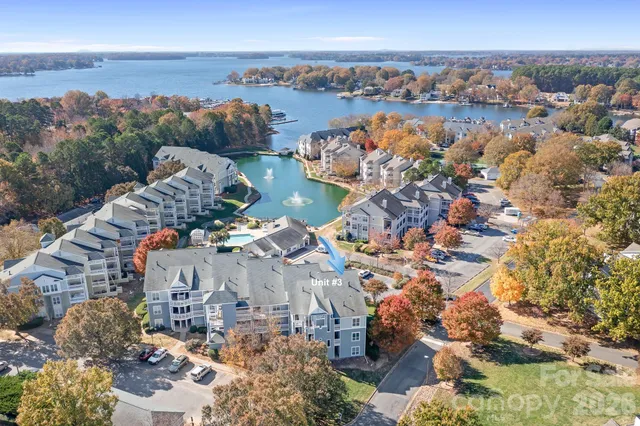 $515,000 | 18816 Nautical Drive, Unit 3, Cornelius, NC 28031