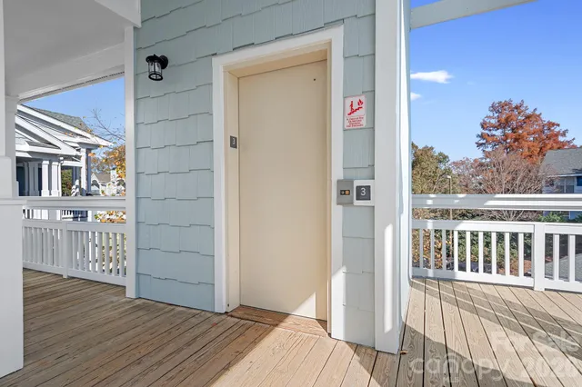 $515,000 | 18816 Nautical Drive, Unit 3, Cornelius, NC 28031