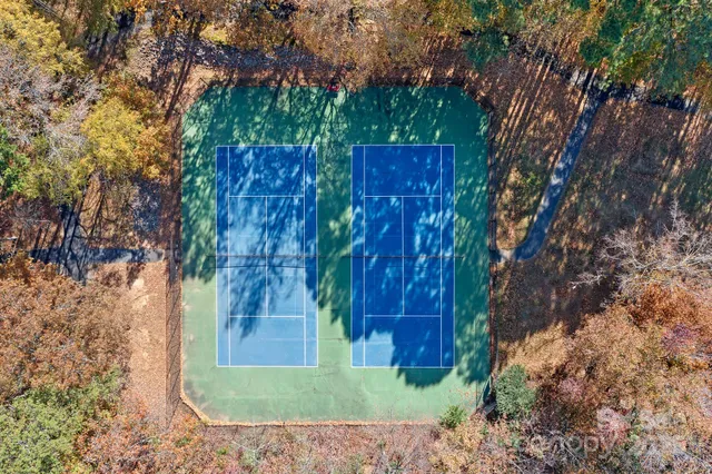 $525,000 | 18816 Nautical Drive, Unit 3, Cornelius, NC 28031