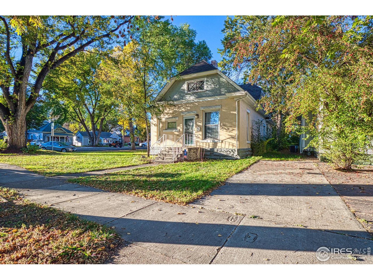 530 Mathews Street Fort Collins, CO 80524 - Photo 2 of 34