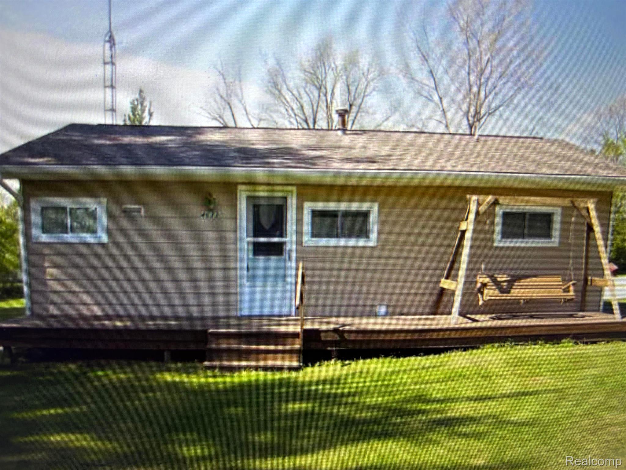 4633 Angling Road Silverwood, MI 48760 - Photo 4 of 21 Gallery Image 4
