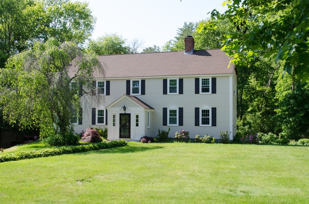 4 Thaxton Road Beverly, MA 01915 - Photo 1 of 23 Gallery Image 1