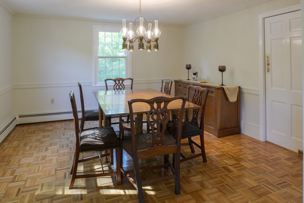 4 Thaxton Road Beverly, MA 01915 - Photo 7 of 23 Gallery Image 7
