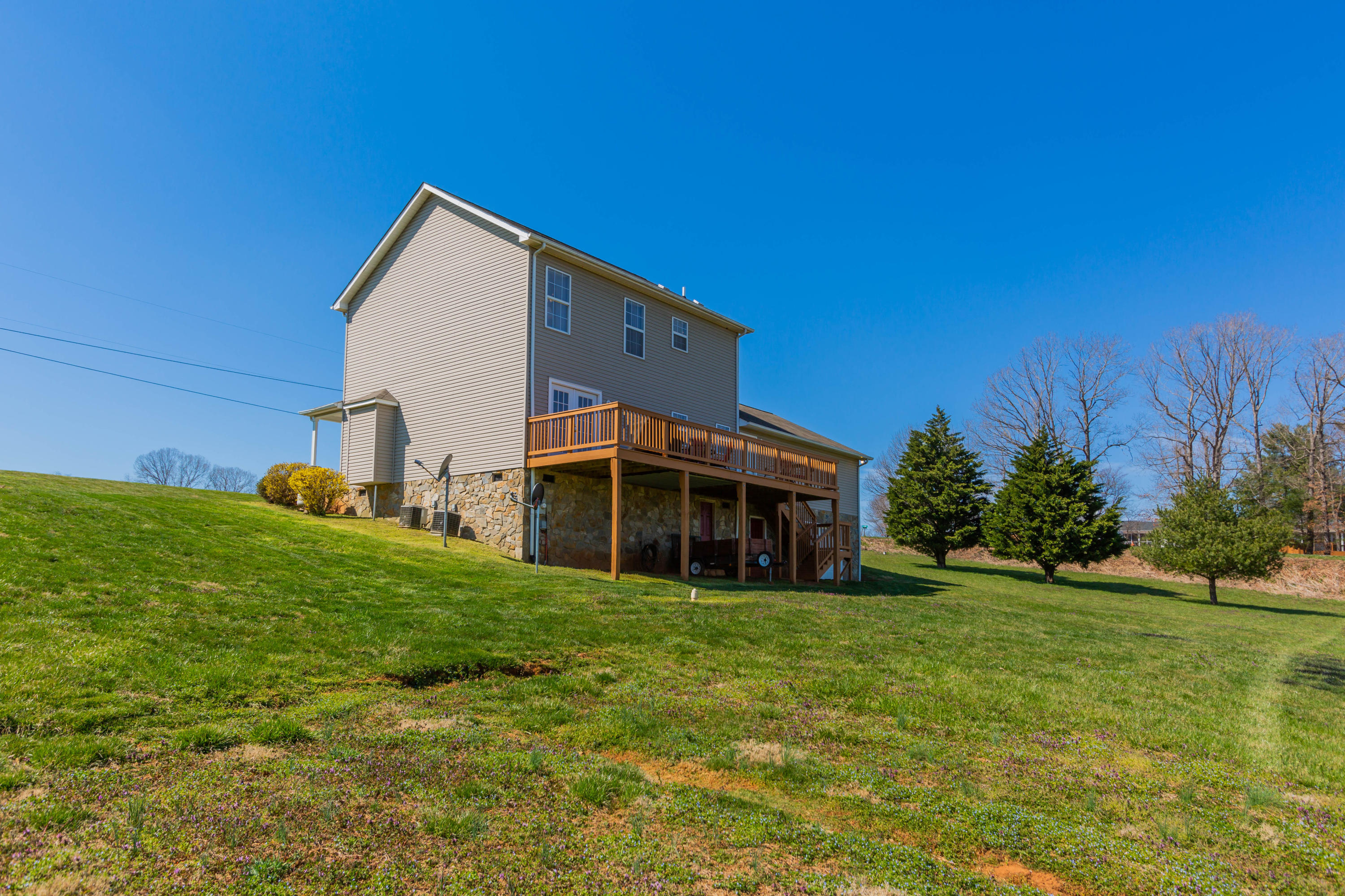 35 Blankenship Road Rocky Mount, VA 24151 - Photo 6 of 36 a view of a house with a yard