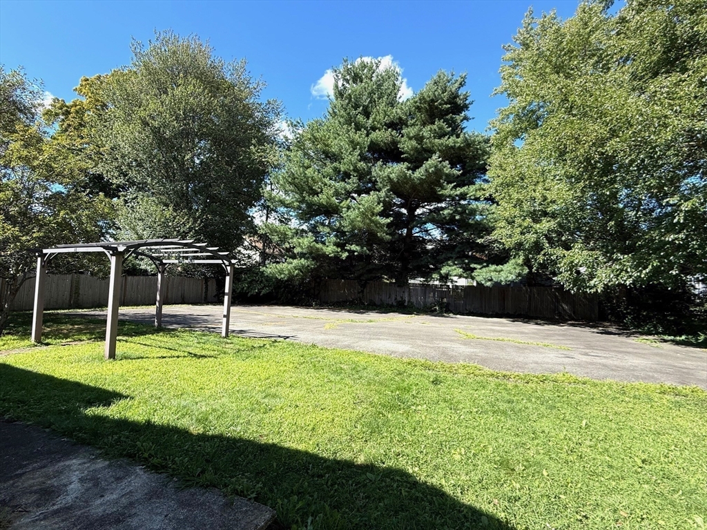 36 Chestnut Avenue Braintree, MA 02184 - Photo 17 of 19