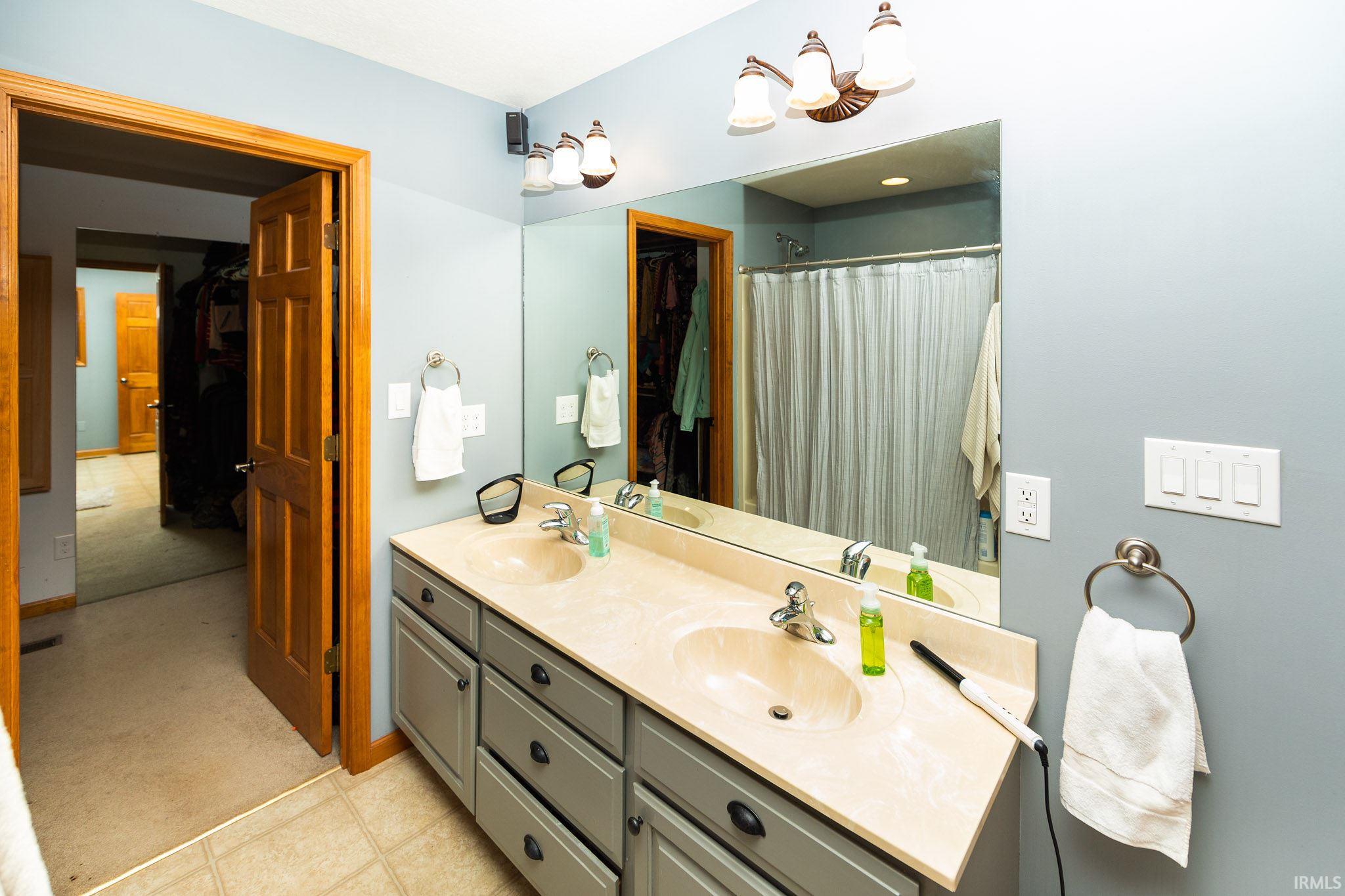 6201 North Viking Ridge Road Bloomington, IN 47408 - Photo 17 of 34 Gallery Image 17