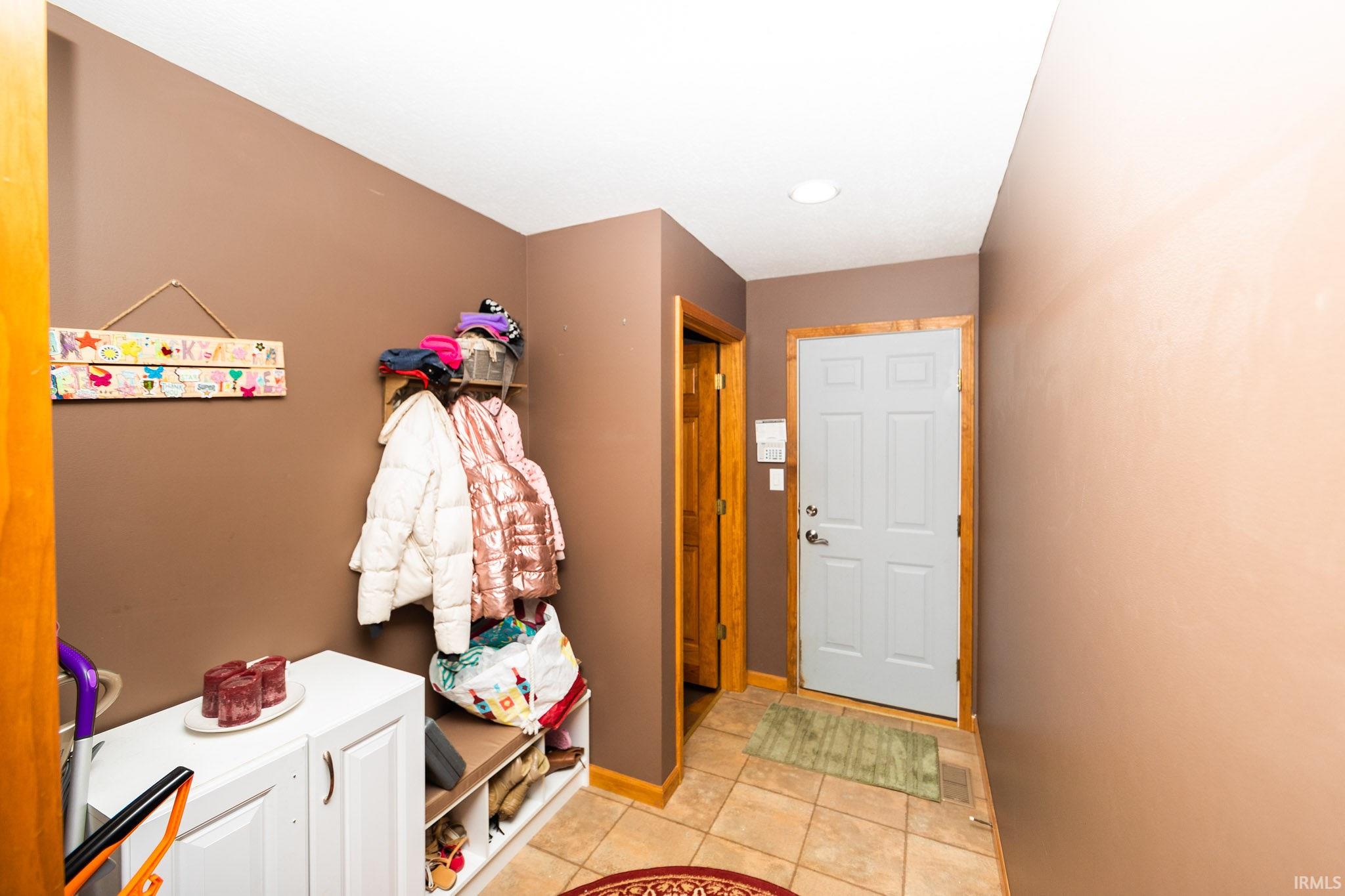 6201 North Viking Ridge Road Bloomington, IN 47408 - Photo 19 of 34 Gallery Image 19
