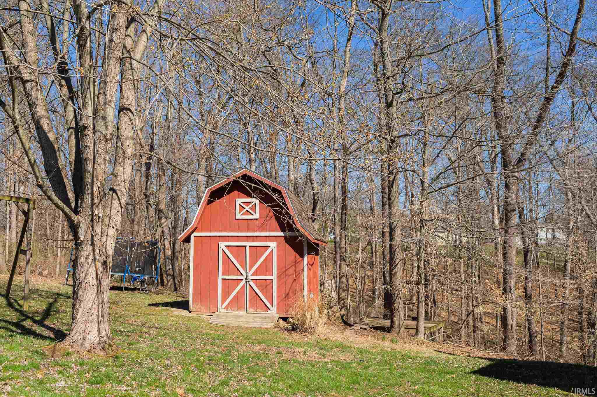 6201 North Viking Ridge Road Bloomington, IN 47408 - Photo 4 of 34 Gallery Image 4