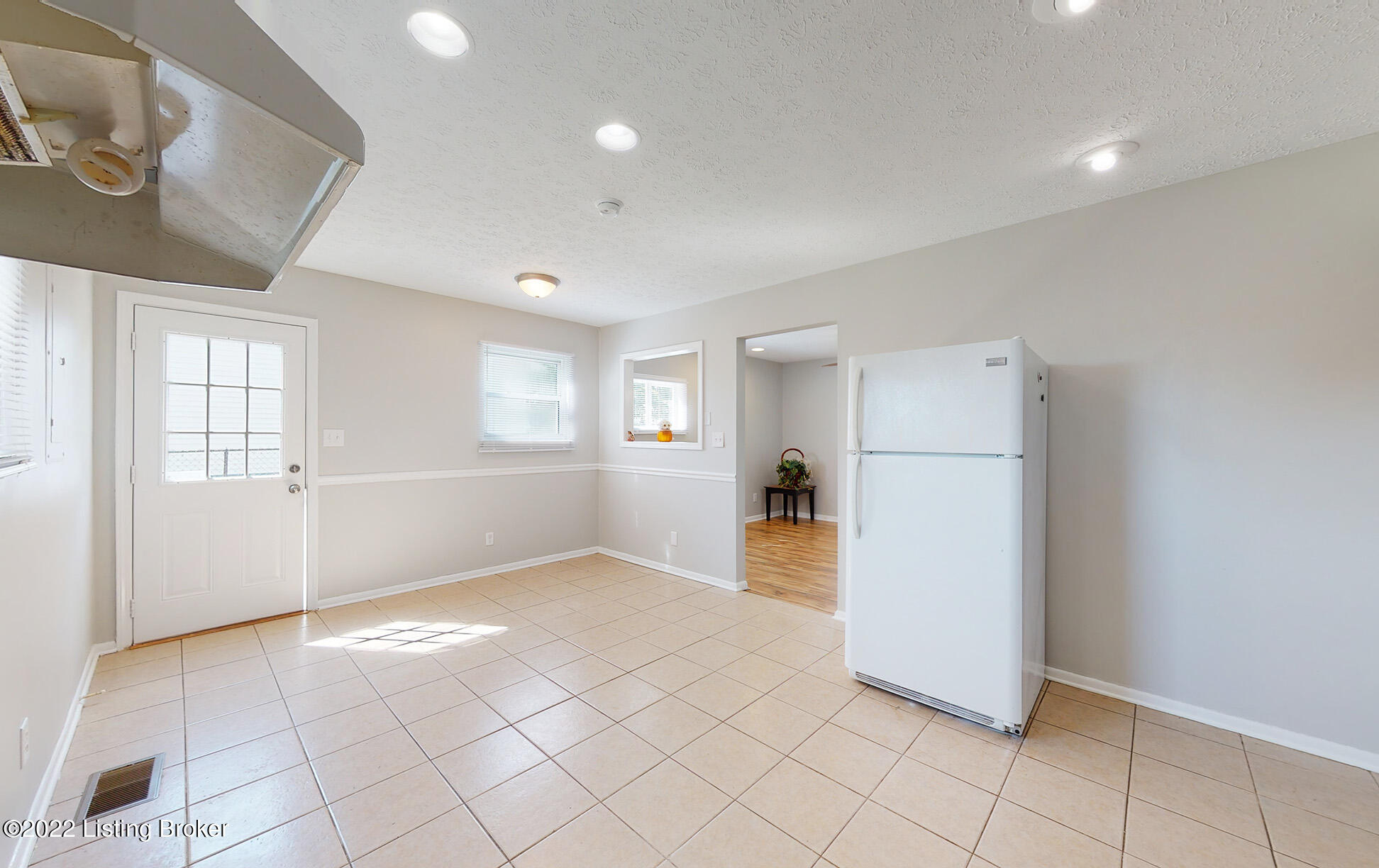 163 Raintree Drive Eminence, KY 40019 - Photo 14 of 35 163-Raintree-Dr_015