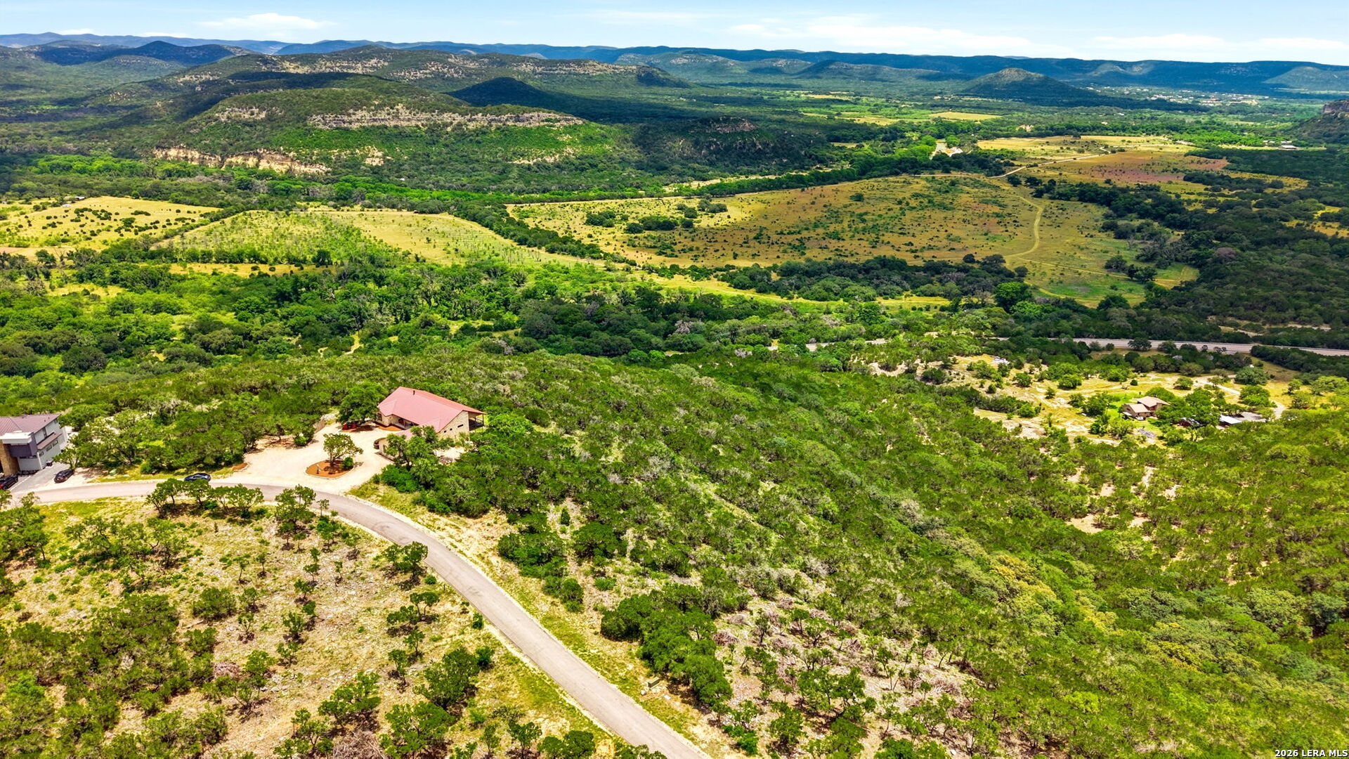 411 South Ridge Drive Concan, TX 78838 - Photo 10 of 27
