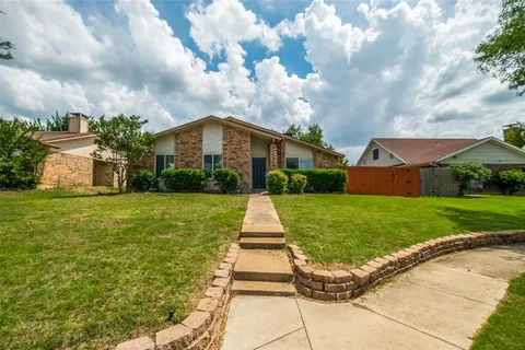 $350,000 | 1002 Bellflower Court, Carrollton, TX 75007