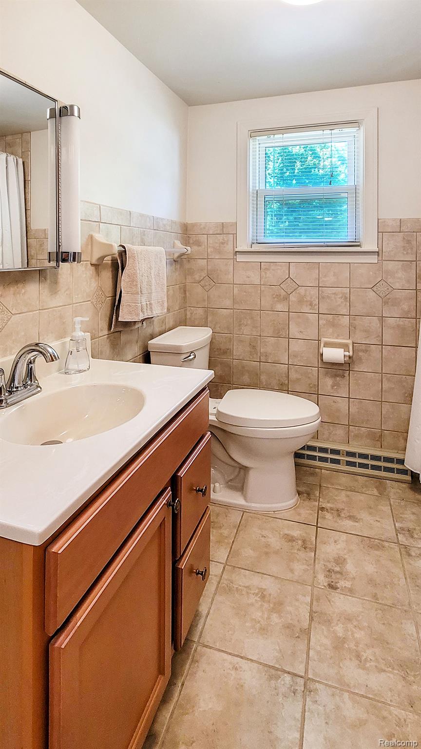 10494 South Graham Road St. Charles, MI 48655 - Photo 14 of 17 Gallery Image 14