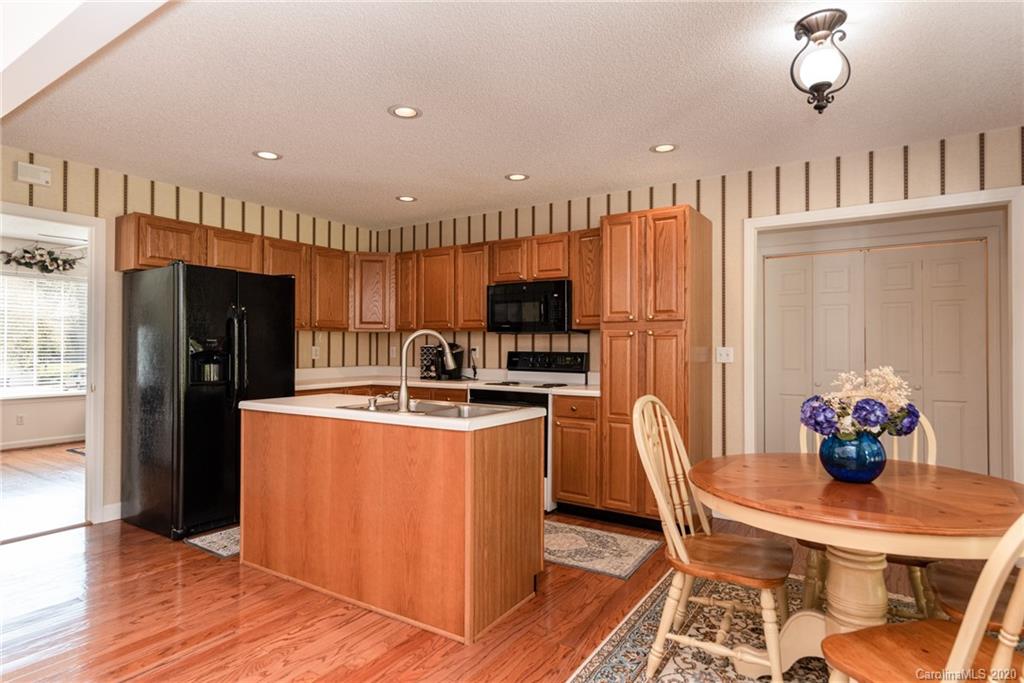 2153 Cardinal Loop Stanley, NC 28164 - Photo 13 of 35 Gallery Image 13