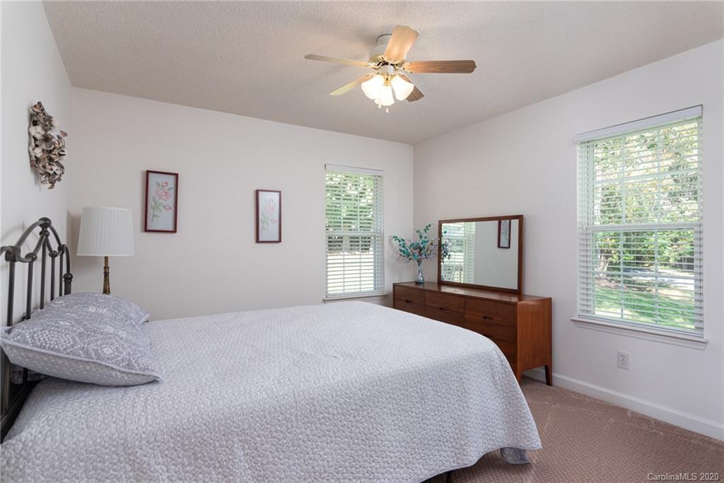 2153 Cardinal Loop Stanley, NC 28164 - Photo 26 of 35 Gallery Image 26