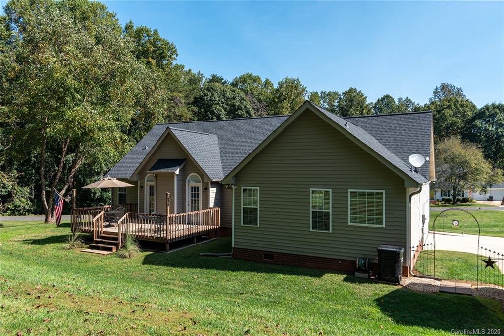 2153 Cardinal Loop Stanley, NC 28164 - Photo 32 of 35 Gallery Image 32