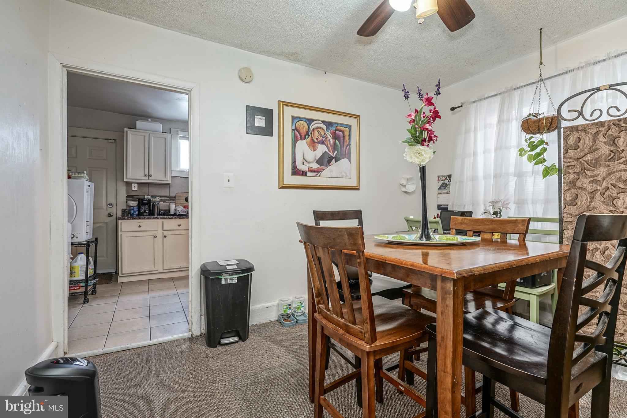 642 Manor Road Beverly, NJ 08010 - Photo 3 of 10