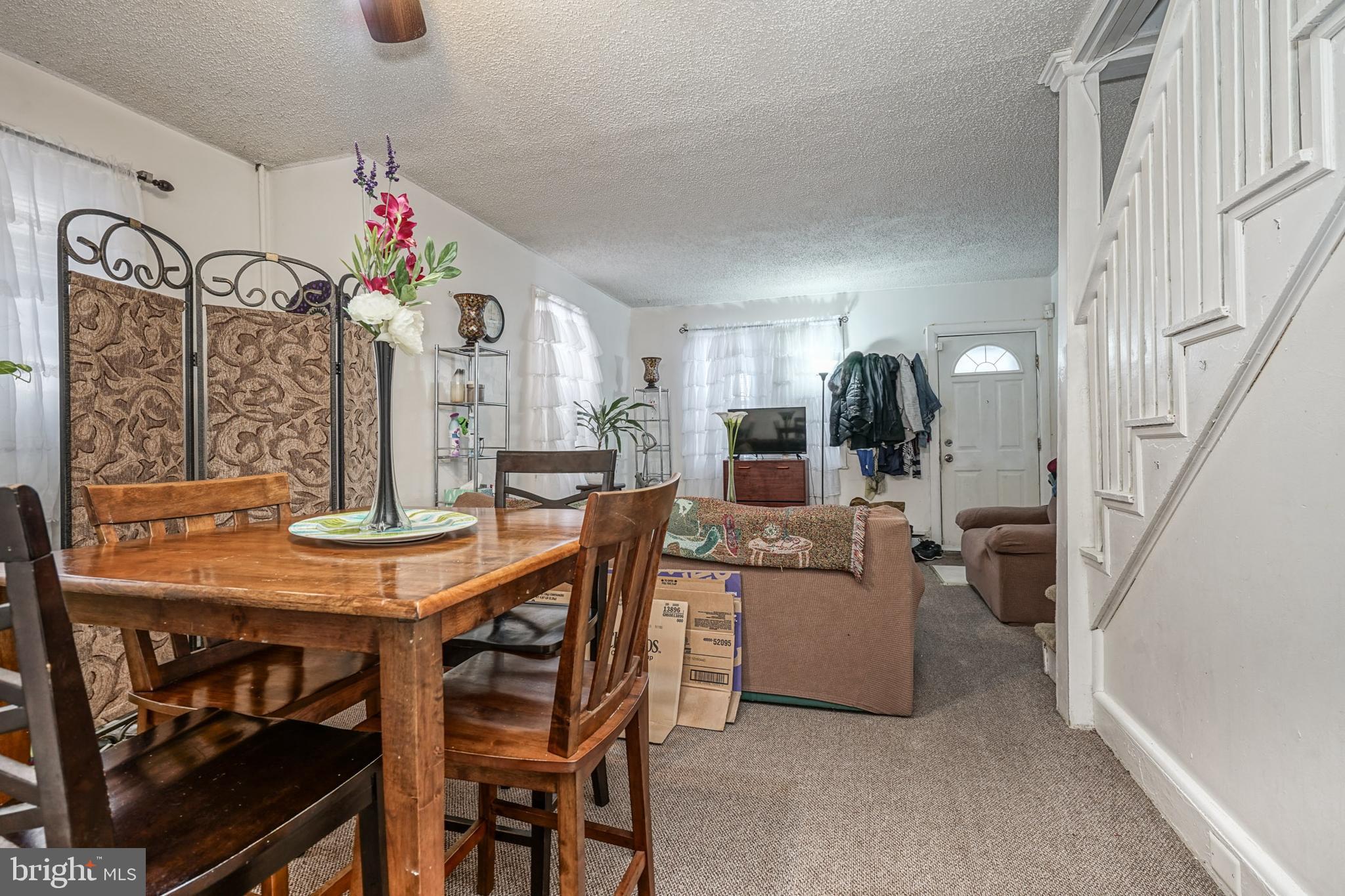 642 Manor Road Beverly, NJ 08010 - Photo 4 of 10