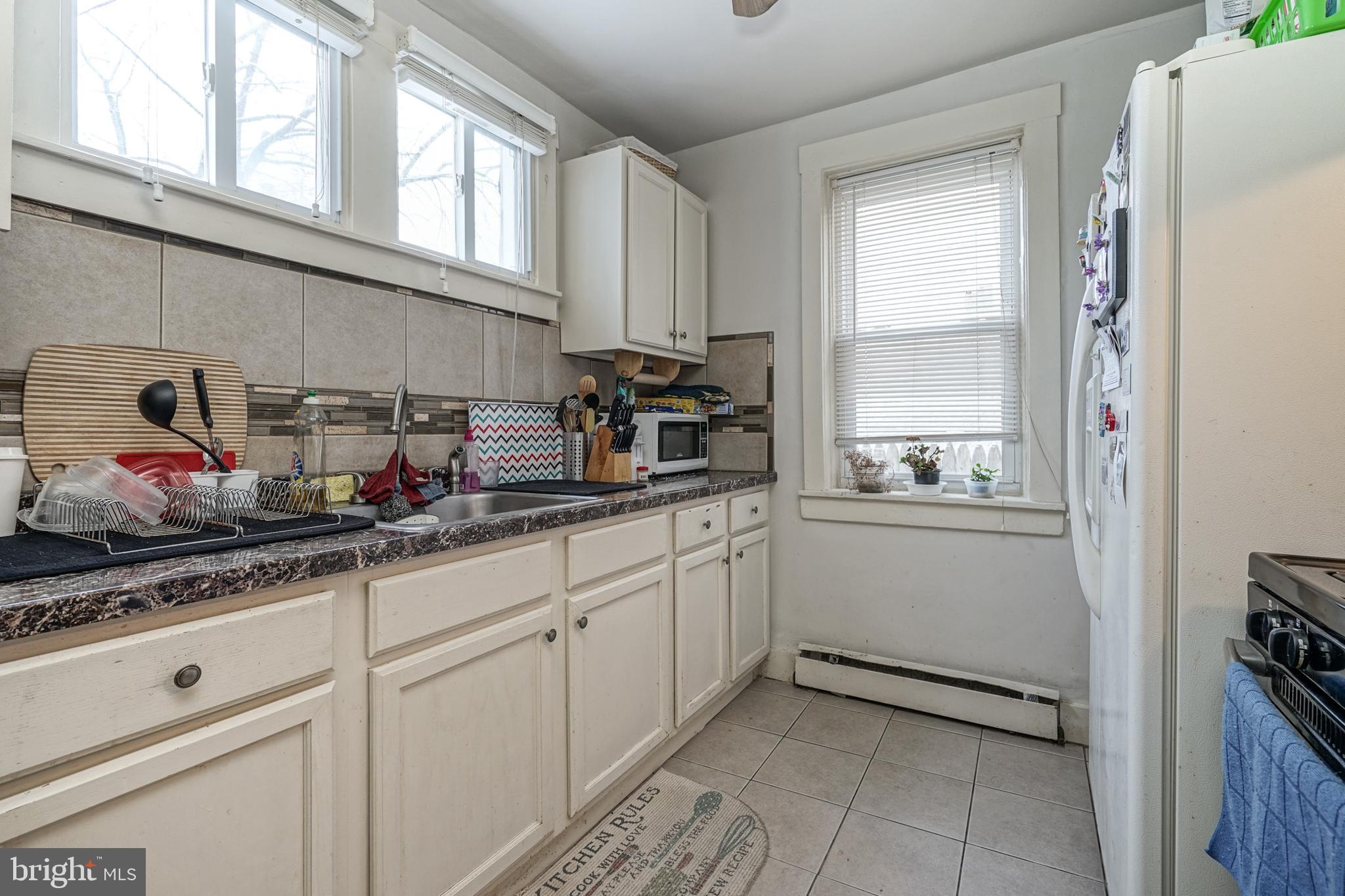 642 Manor Road Beverly, NJ 08010 - Photo 6 of 10