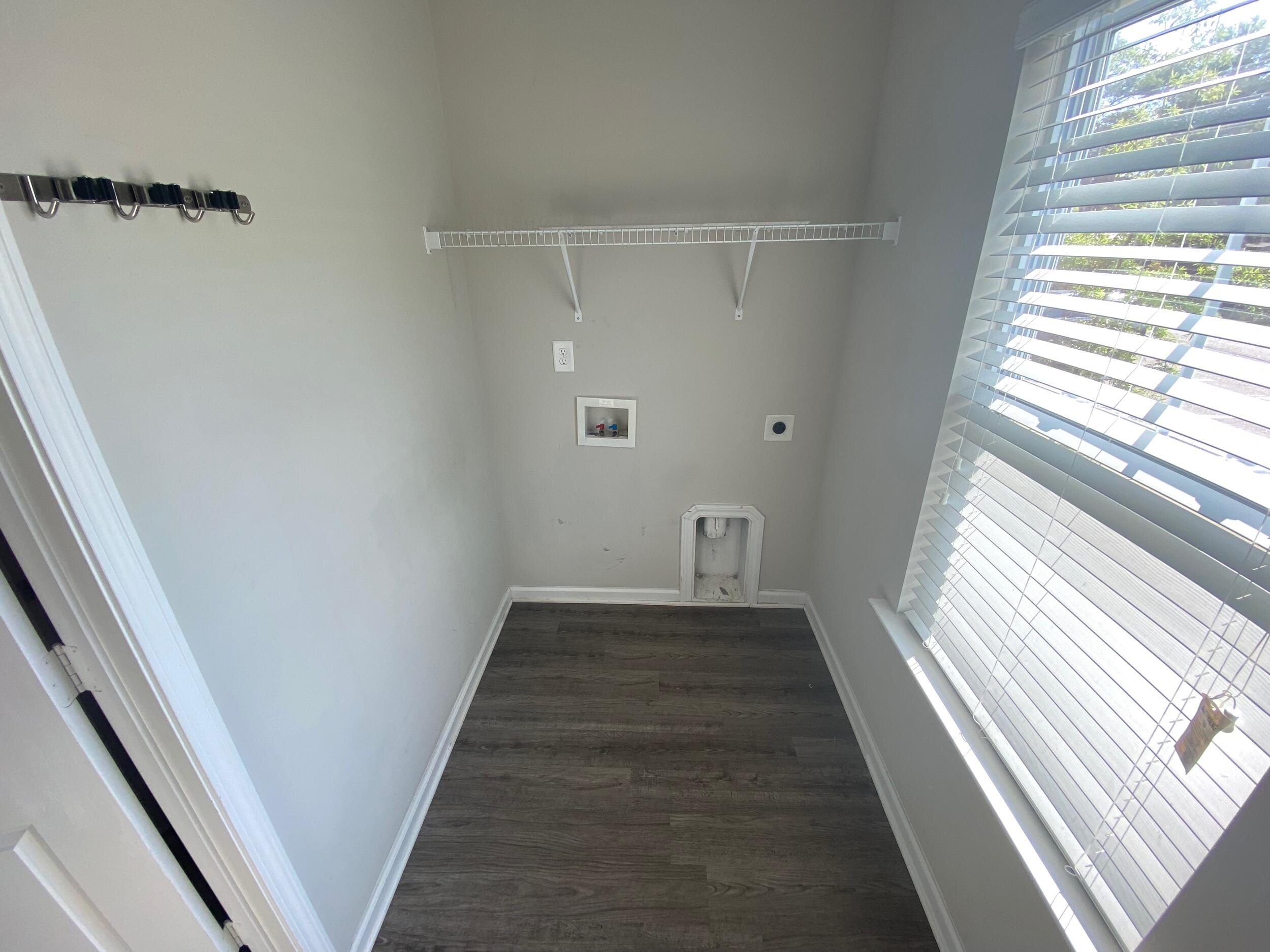 437 Angel Grove Lane Columbia, SC 29210 - Photo 17 of 18 Laundry