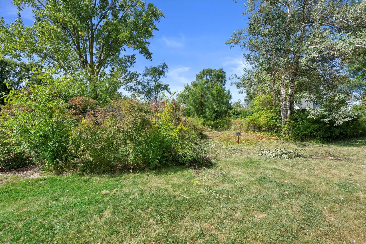 3140 West Drexel Avenue Franklin, WI 53132 - Photo 16 of 17 Off 31st St