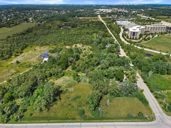 $375,000 | 3140 West Drexel Avenue, Franklin, WI 53132