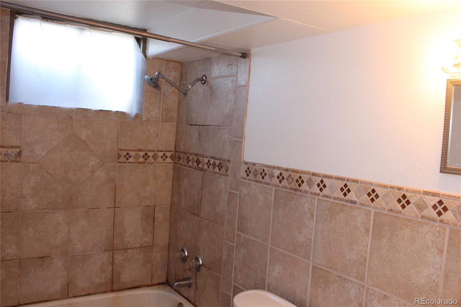 901 Bronco Road Denver, CO 80221 - Photo 11 of 17 Gallery Image 11