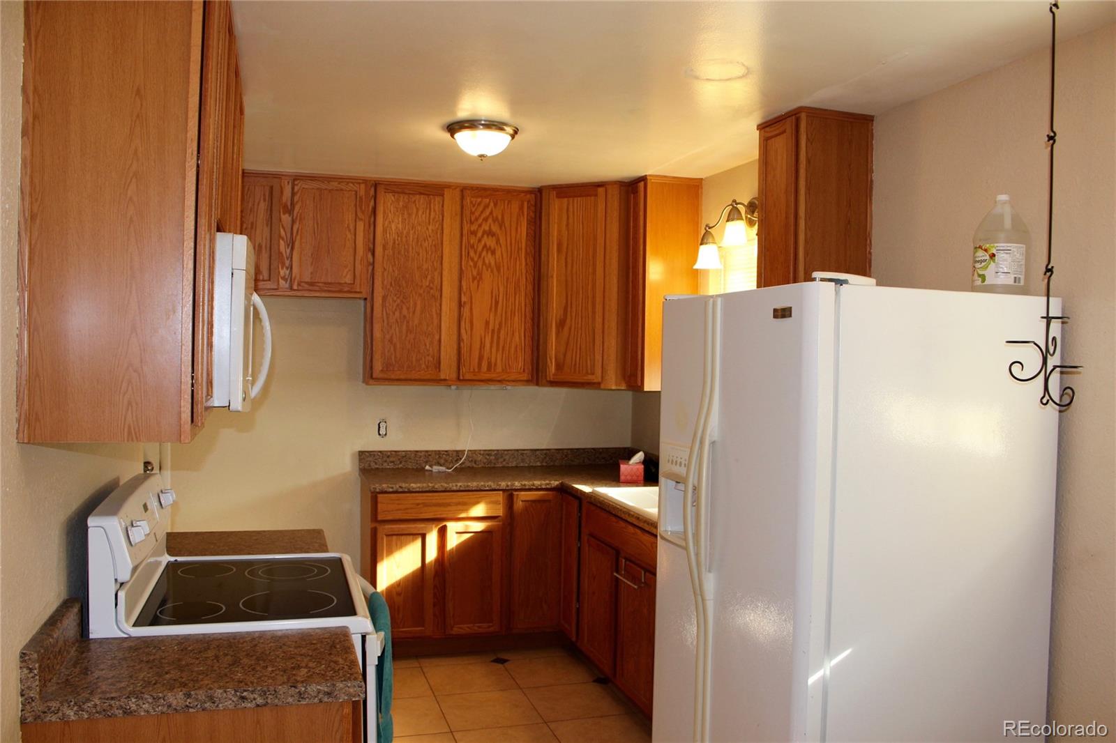 901 Bronco Road Denver, CO 80221 - Photo 5 of 17 Gallery Image 5
